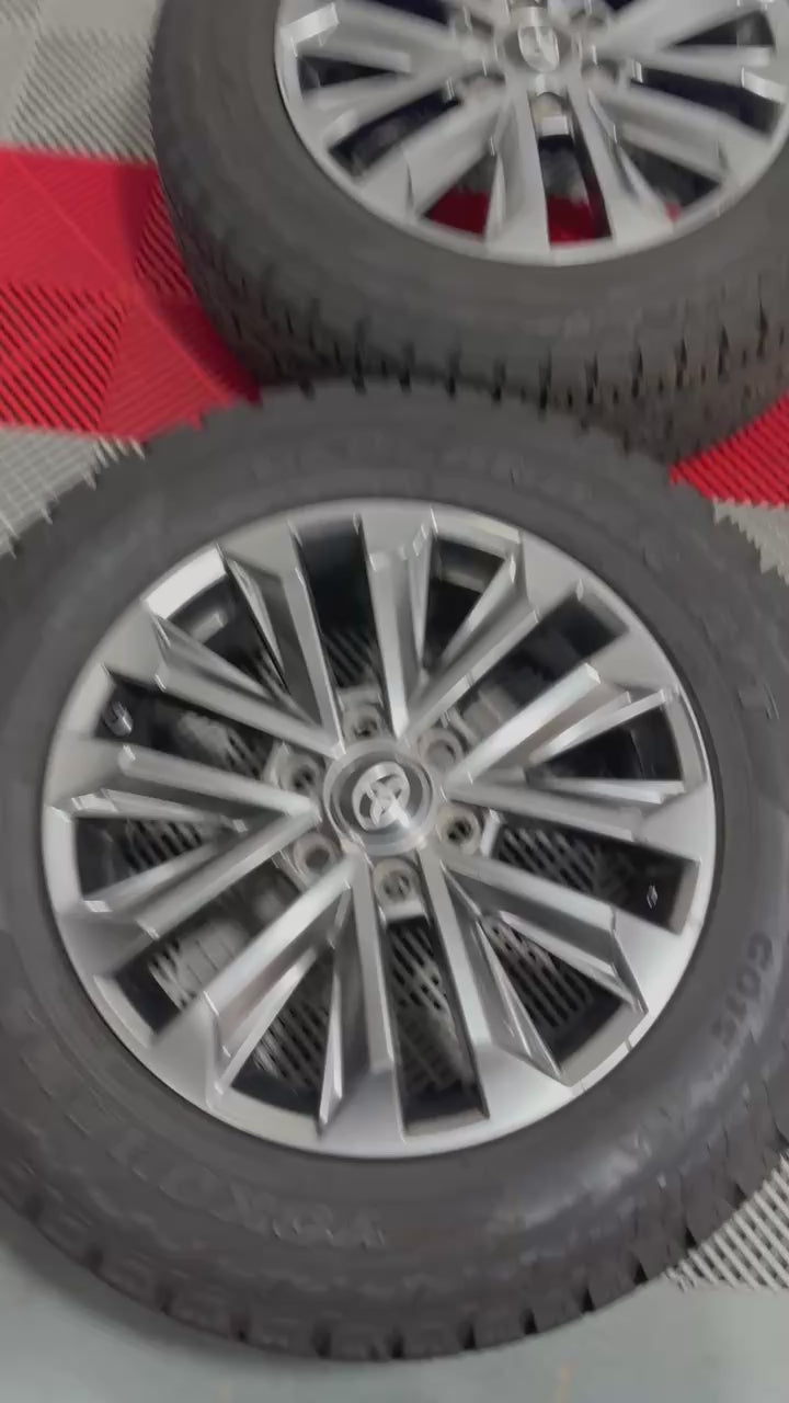 ❄️Jante Toyota Landcruiser J250 R20 anv all season A/T 265/60 R20